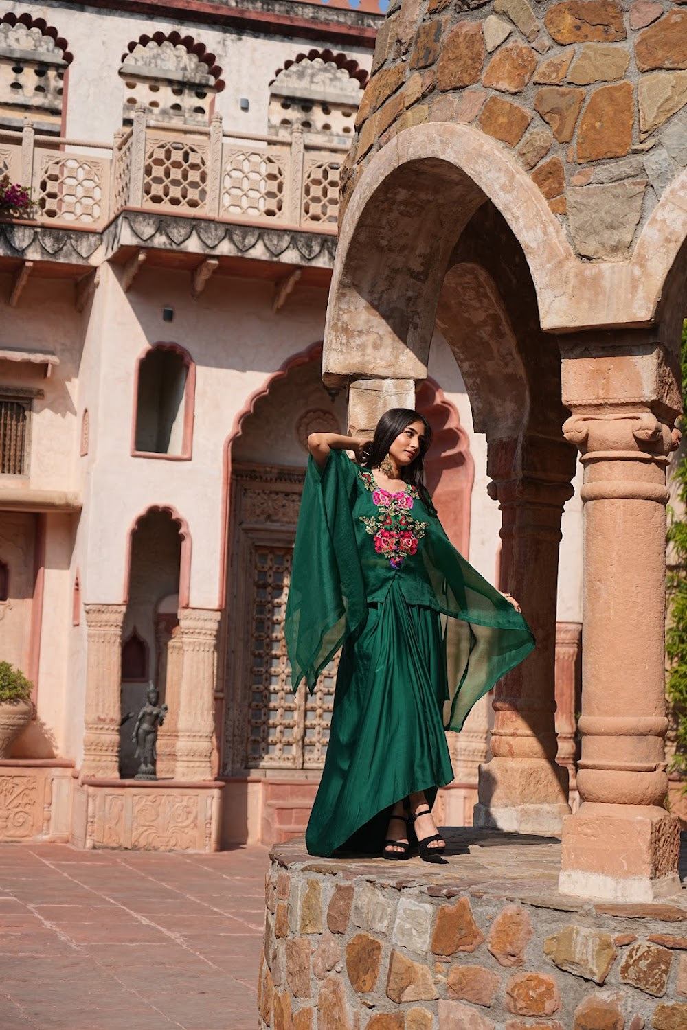 Gulnaar Emerald Cape Set by Bhawika Sachdeva - view 2