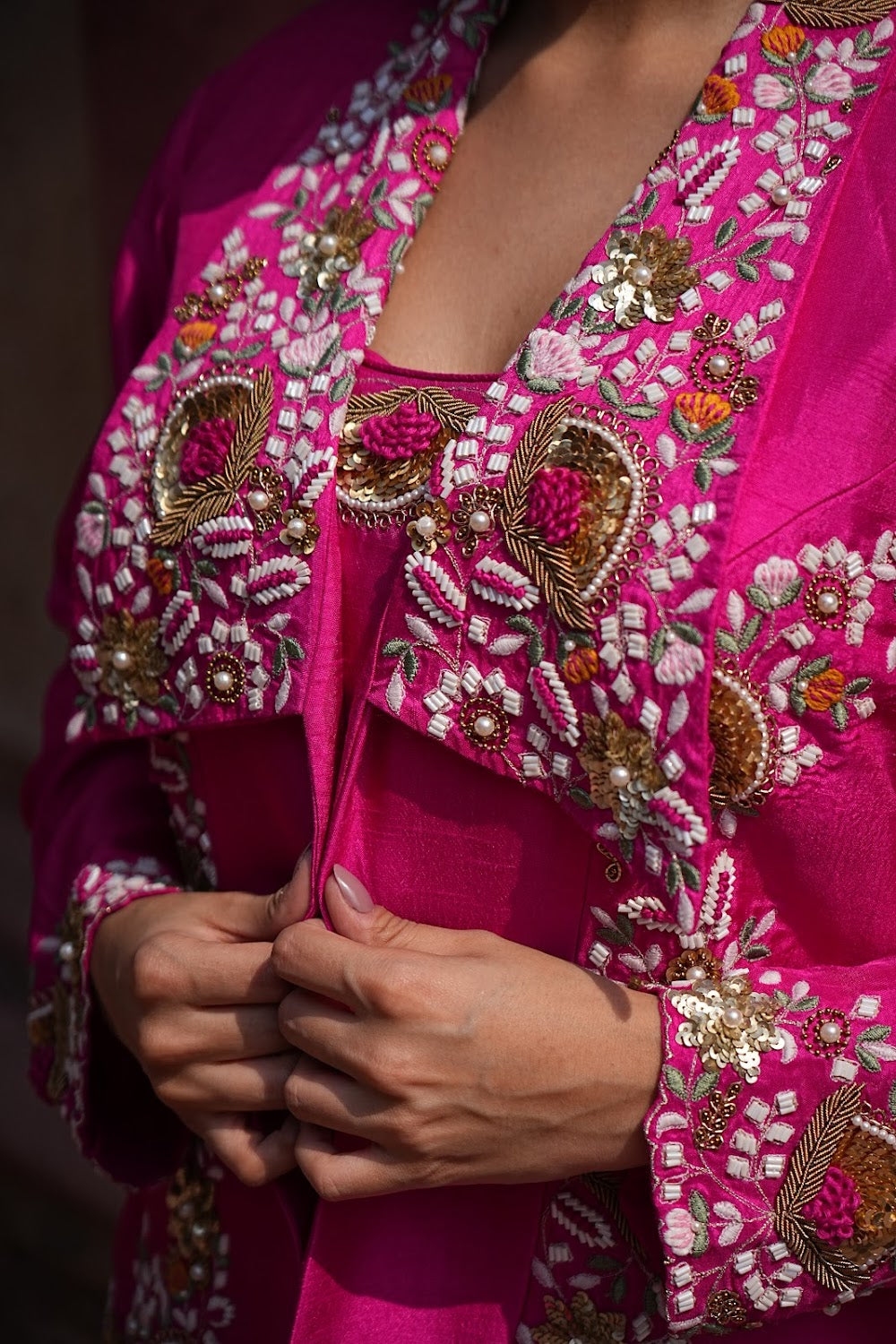 Gulaabo Cape Set - View 3