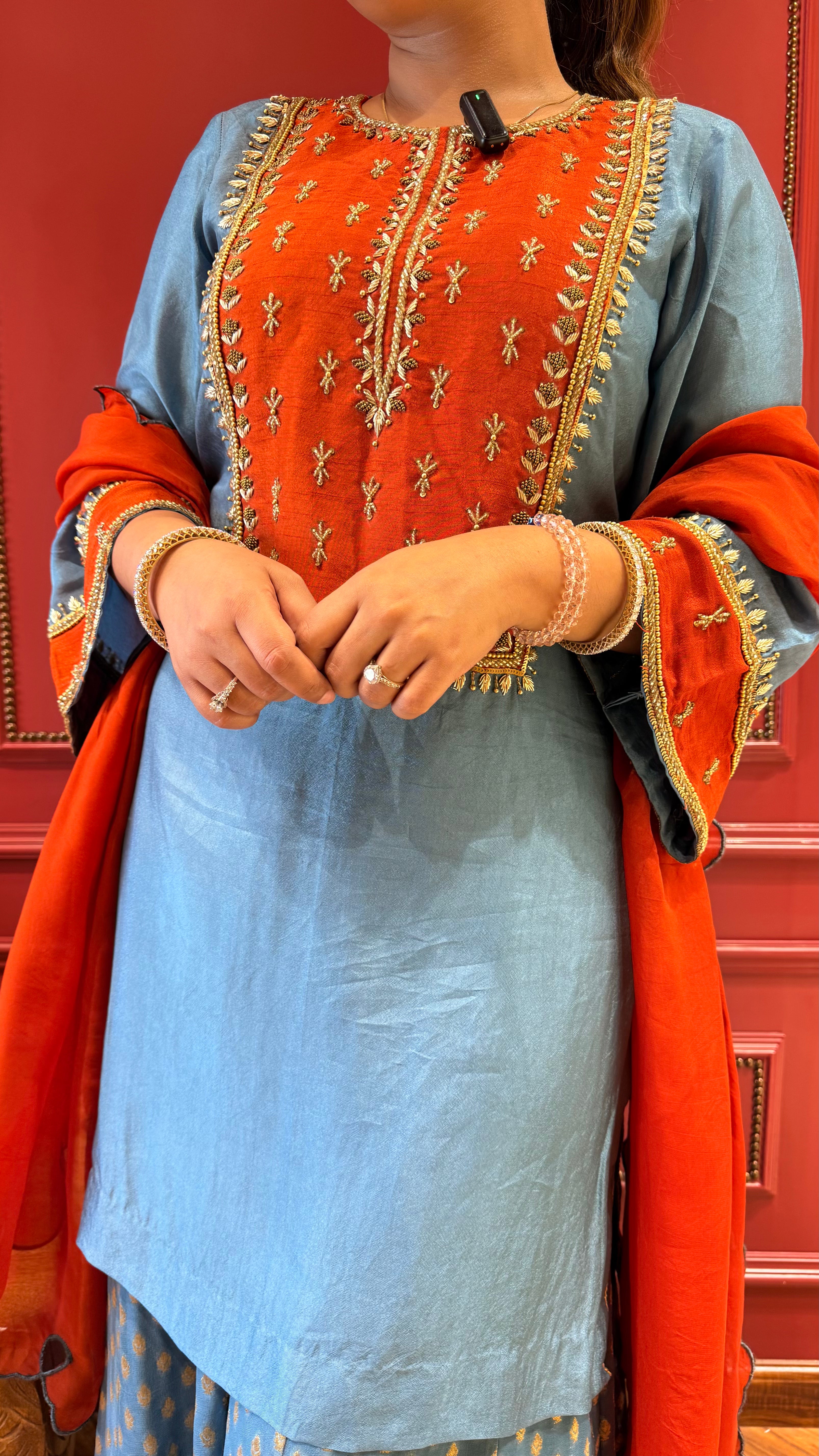 Noor-e-Banaras Sharara